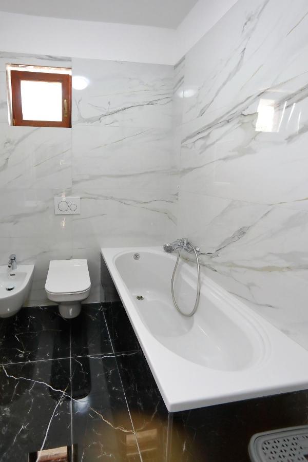 ביבינייה Apartment Lucijan מראה חיצוני תמונה