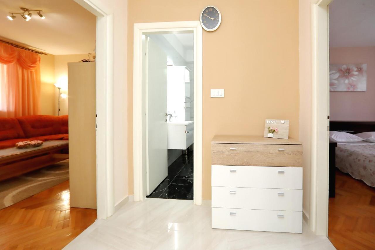ביבינייה Apartment Lucijan מראה חיצוני תמונה