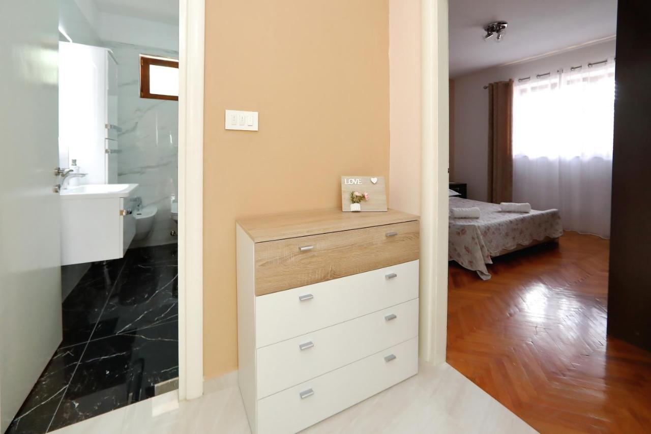 ביבינייה Apartment Lucijan מראה חיצוני תמונה
