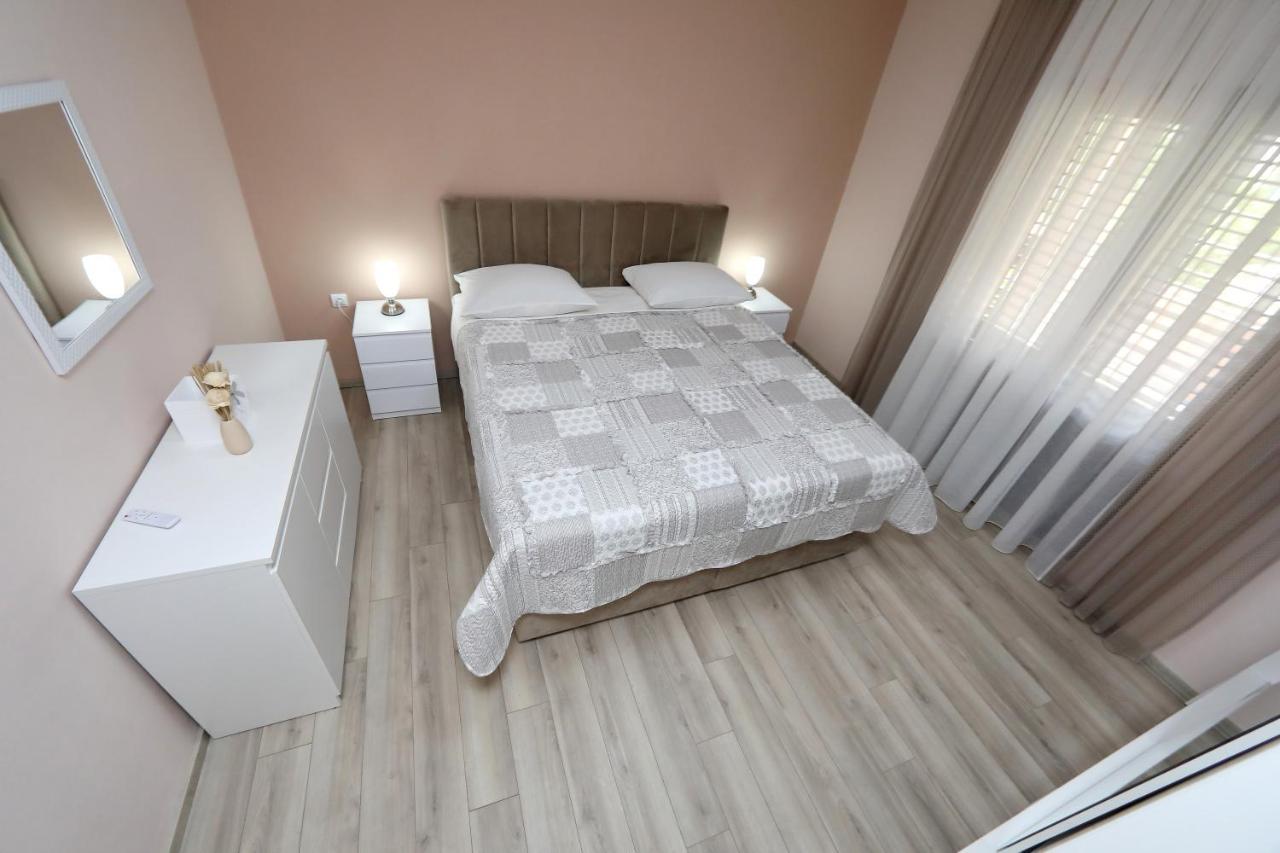 ביבינייה Apartment Lucijan מראה חיצוני תמונה